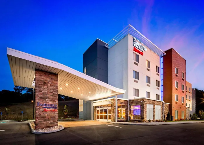 Fairfield Inn And Suites By Marriott Monaca
